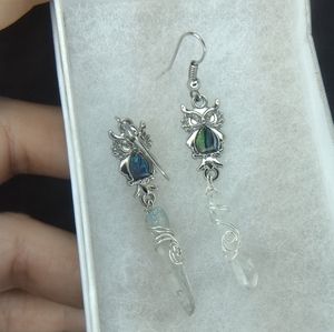 (Sold) Cute handmade dangle crystal owl earrings...